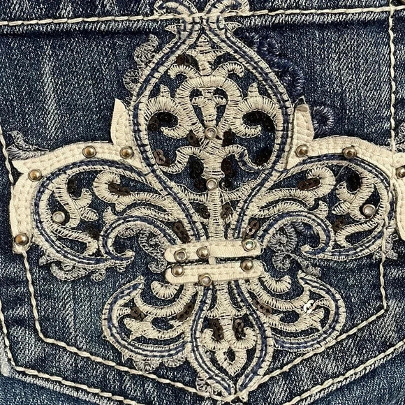 ZCO jeans ladies size 11 flared dark wash embellished pockets - Picture 8 of 8